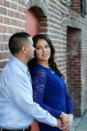 Old Sacramento Engagement Photos