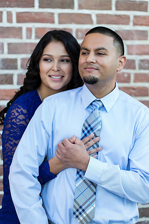 Old Sacramento Engagement Photos