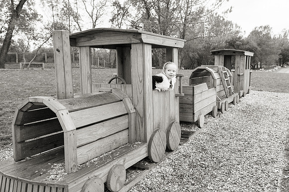Holiday-20-BW