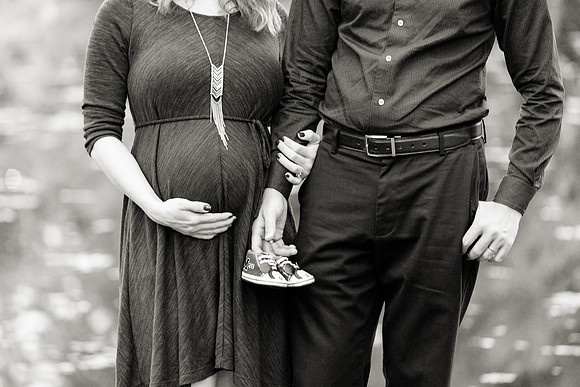 Maternity-028-BW
