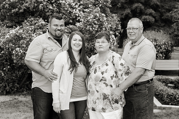 Family-06-BW