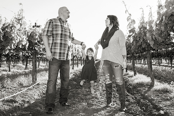 MedinaEngagement-BW-07