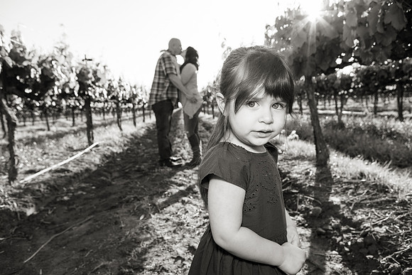 MedinaEngagement-BW-11