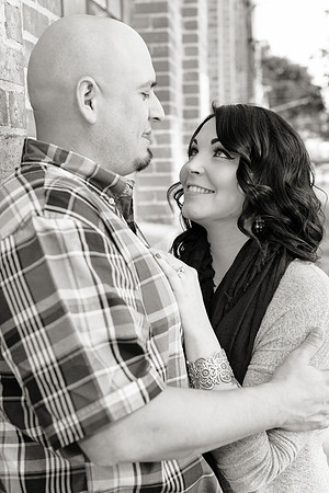 MedinaEngagement-BW-37