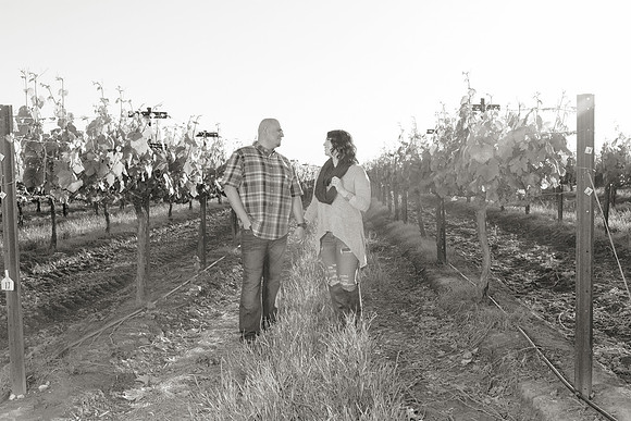 MedinaEngagement-BW-47