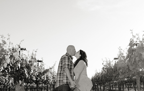 MedinaEngagement-BW-53