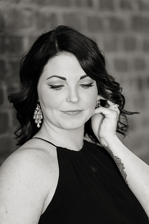 MedinaEngagement-BW-70