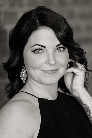 MedinaEngagement-BW-71