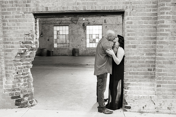 MedinaEngagement-BW-98