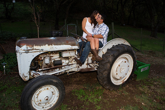 Engagement Photos on Covered Bridge