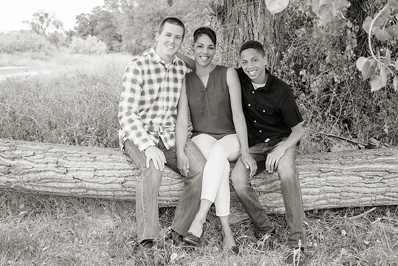 Engagement-BW-16