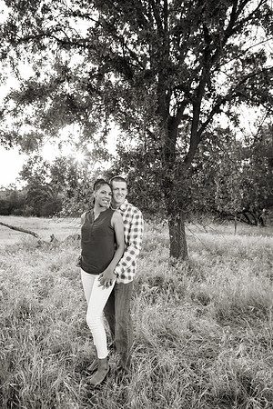 Engagement-BW-21