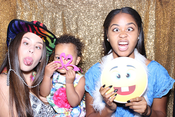 Photo Booth Rentals Vizcaya