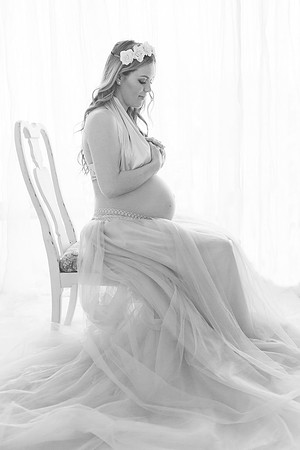 Maternity-33-BW