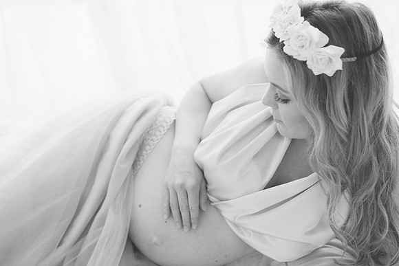Maternity-39-BW