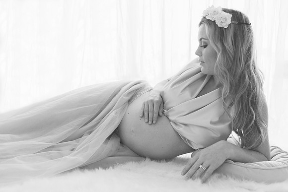 Maternity-38-BW