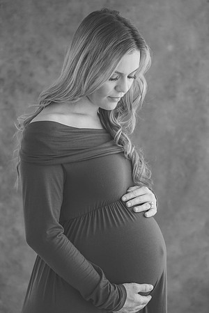 Maternity-10-BW