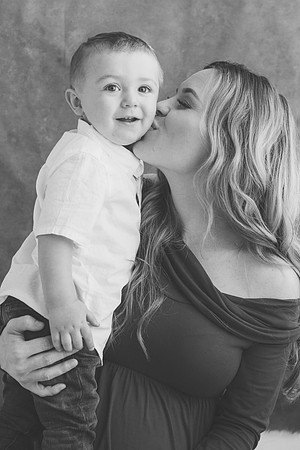 Maternity-05-BW
