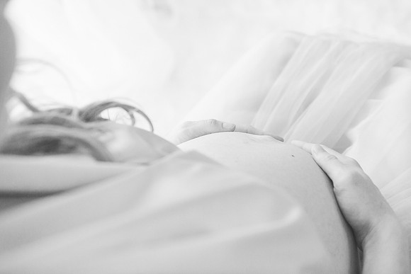 Maternity-37-BW