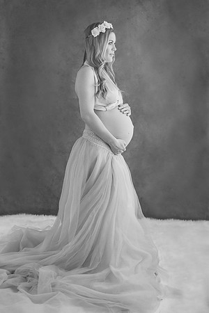 Maternity-27-BW