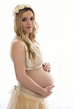 Maternity-28
