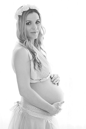 Maternity-28-BW