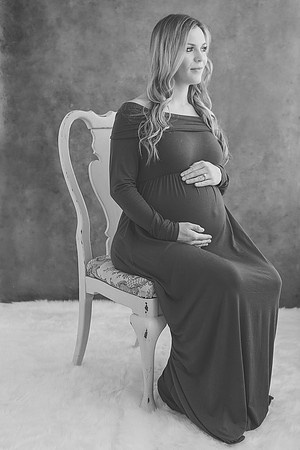 Maternity-14-BW