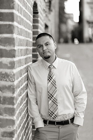 Old Sacramento Engagement Photos