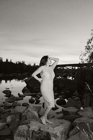 ENGAGEMENT-52-BW
