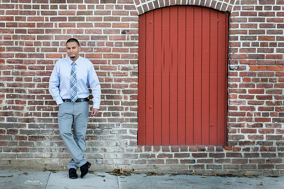 Old Sacramento Engagement Photos