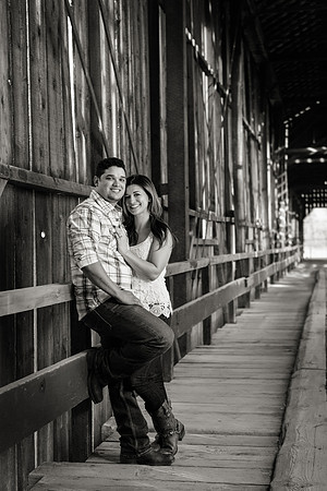 Engagement Photos on Covered Bridge