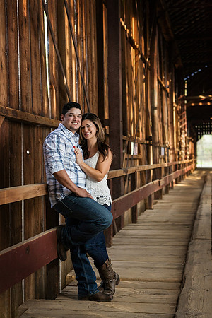 Engagement Photos on Covered Bridge