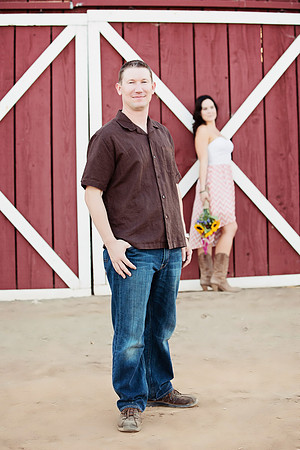 Country Engagement Photos with horses