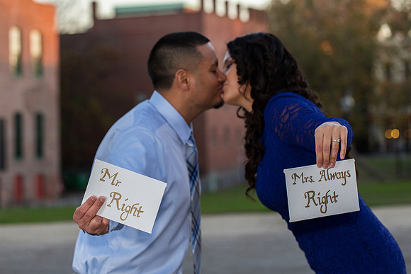 Old Sacramento Engagement Photos