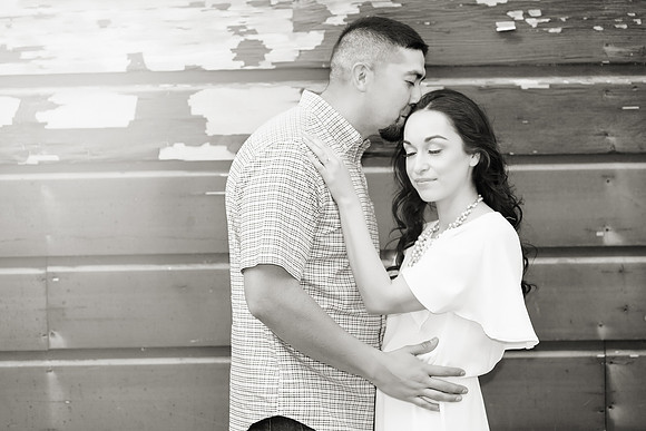 Engagement-05-BW