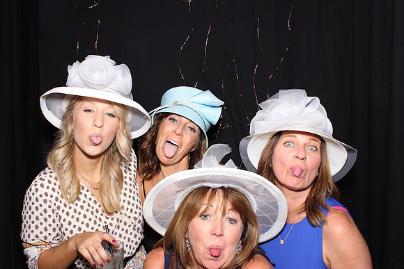 Photo Booth Rentals Forest House Lodge