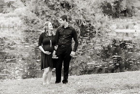 Maternity-031-BW