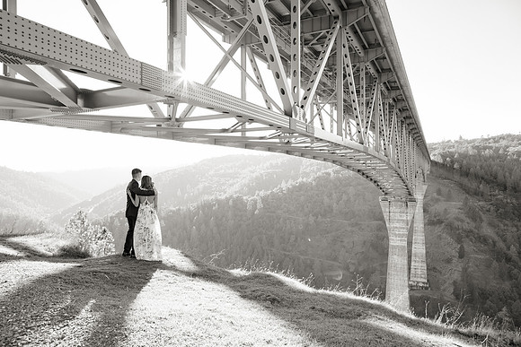 Engagement-04-BW