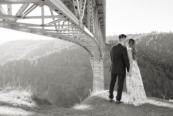Engagement-07-BW