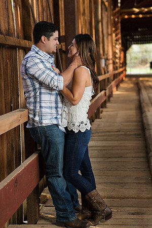 Engagement Photos on Covered Bridge