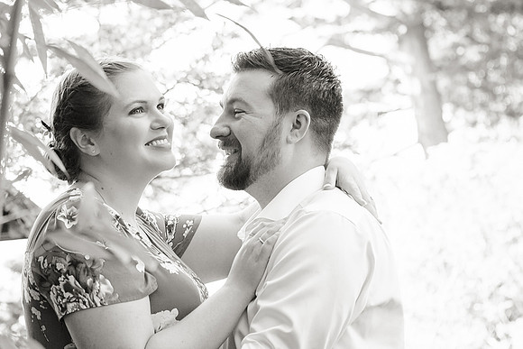 ENGAGEMENT-01-BW