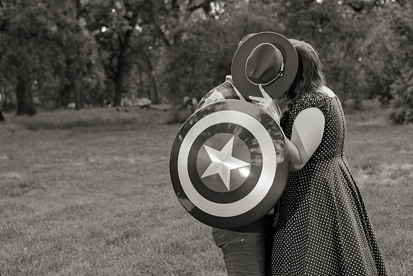 ENGAGEMENT-BW-31