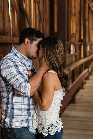 Engagement Photos on Covered Bridge