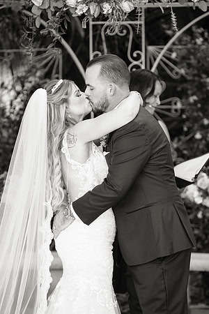Wedding-214-BW