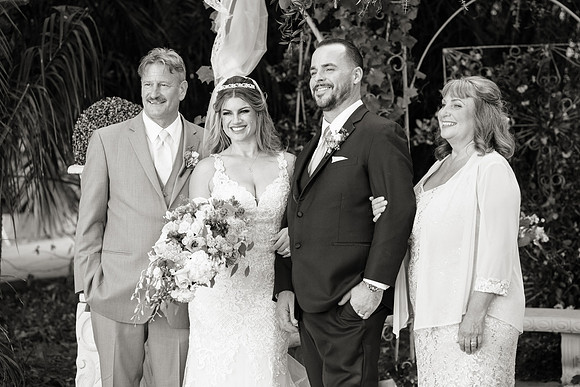 Wedding-273-BW