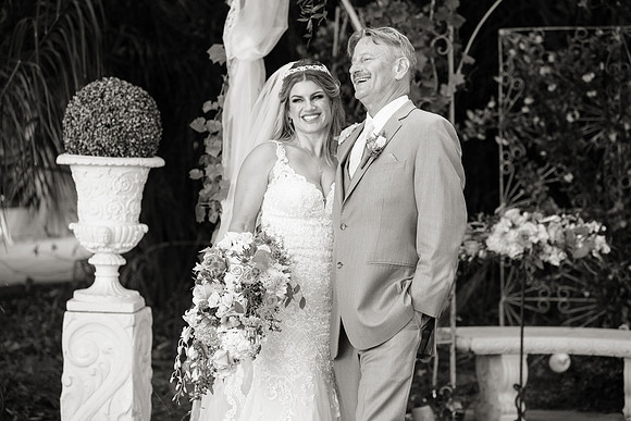 Wedding-282-BW