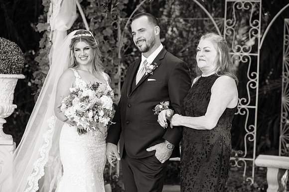 Wedding-300-BW