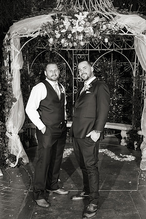 Wedding-386-BW