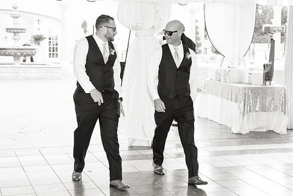 Wedding-414-BW