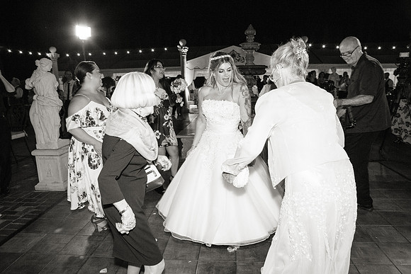 Wedding-686-BW